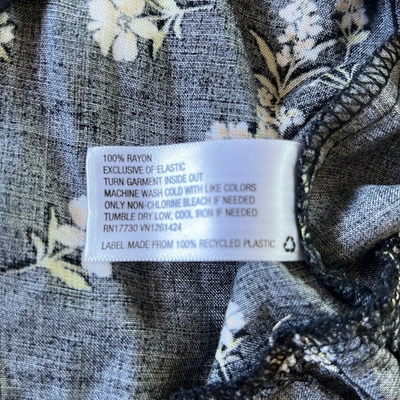 Square Neck Floral Tie Back Mini Dress in Floral Black - Picture 7 of 10